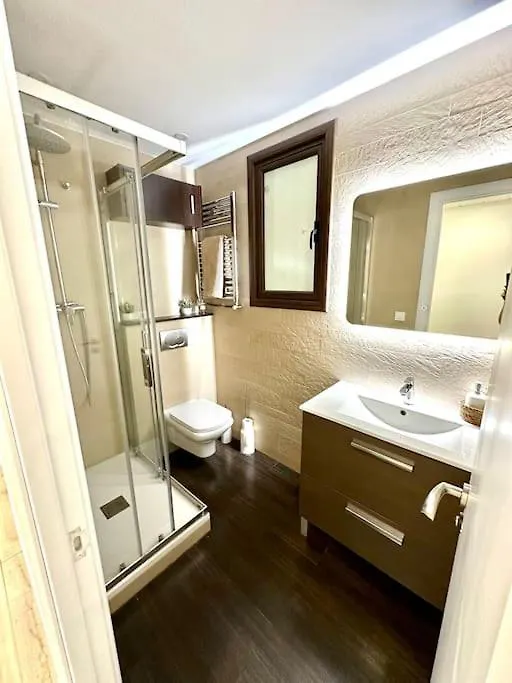 Apartamento Lauda L'Hospitalet de Llobregat 0*,