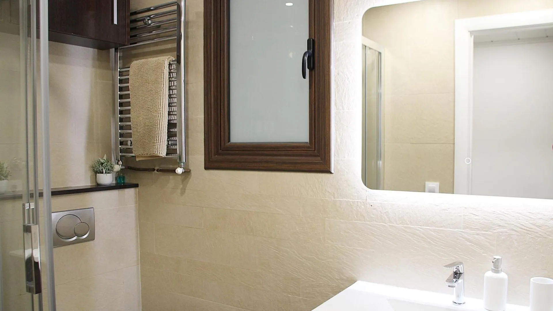 Apartamento Lauda L'Hospitalet de Llobregat Spain